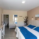 Foxos Hotel