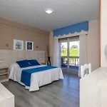 Foxos Hotel 2*