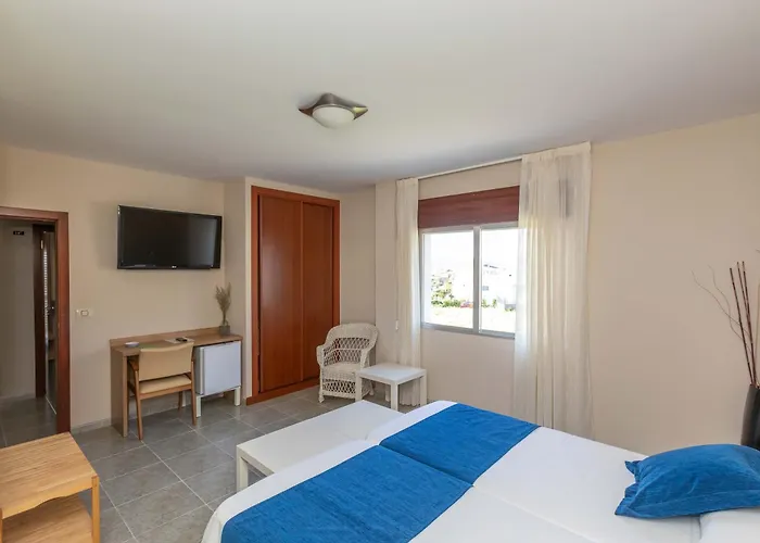 Foxos فندق ألانثاذا